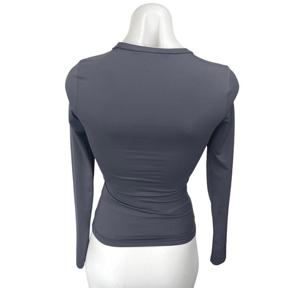 Princess Polly Arnim Gray Crewneck Long Sleeve Slim Pullover Tee T-shirt Top 2 - Picture 9 of 12